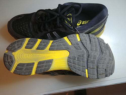 Asics Nimbus 21 recensione prova su strada